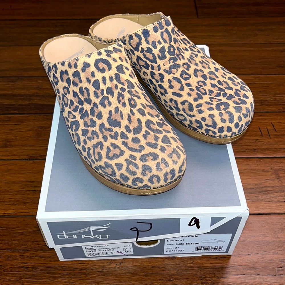 NWT! Dansko Leopard Suede Clog. Women’s size 37.